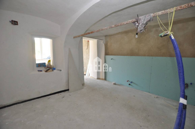 Half-duplex for sale in Castellamonte