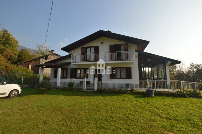 Casa indipendente in vendita a Canischio