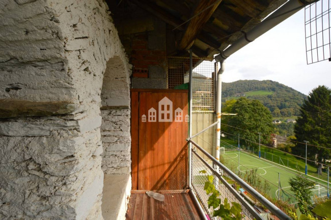 Casa semindipendente in vendita a Traversella