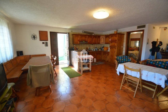 Casa semindipendente in vendita a Vistrorio