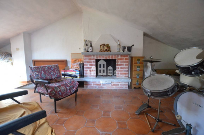 Casa semindipendente in vendita a Vistrorio