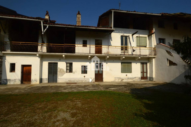 Casa semindipendente in vendita a San Giorgio Canavese