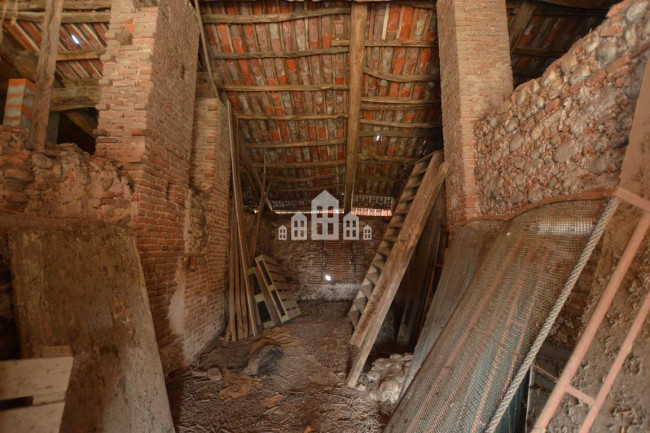 Casa semindipendente in vendita a San Giorgio Canavese