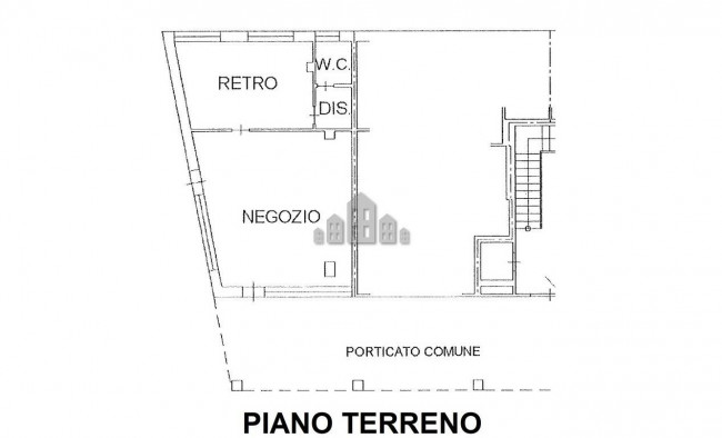 Locale commerciale in vendita a Cuorgnè