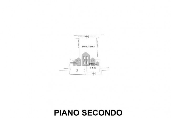 Half-duplex for sale in Traversella