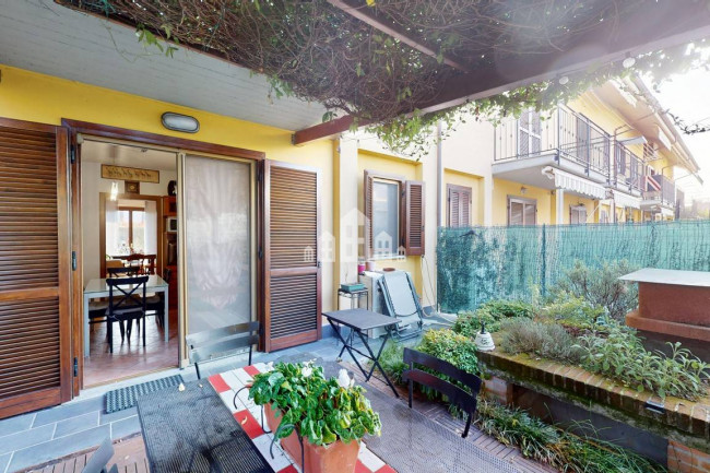 Mid-terrace villa for sale in Castellamonte