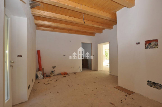 Single-family house for sale in Cuorgnè