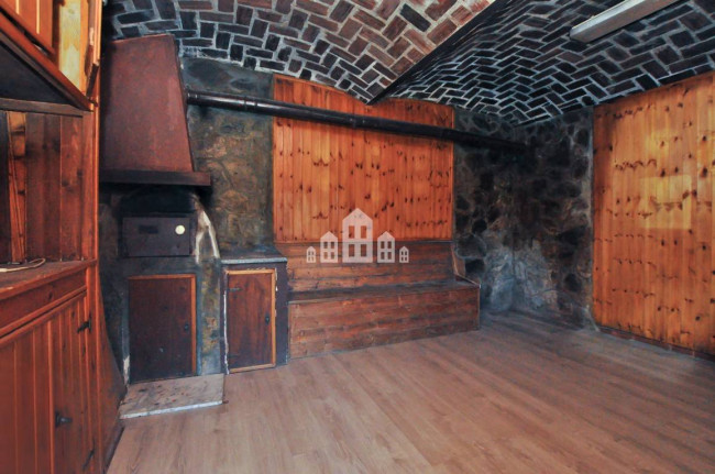 Half-duplex for sale in Rocca Canavese