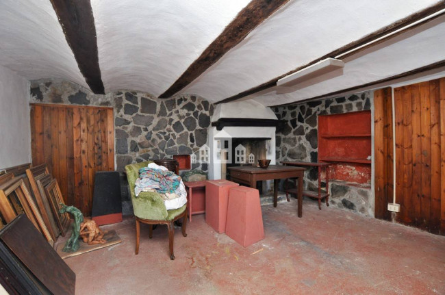 Half-duplex for sale in Rocca Canavese