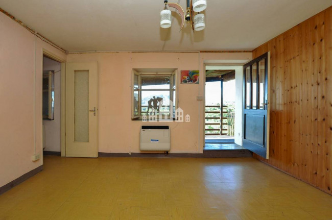 Half-duplex for sale in Rocca Canavese