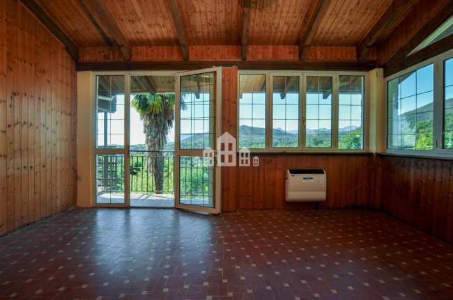 Half-duplex for sale in Rocca Canavese