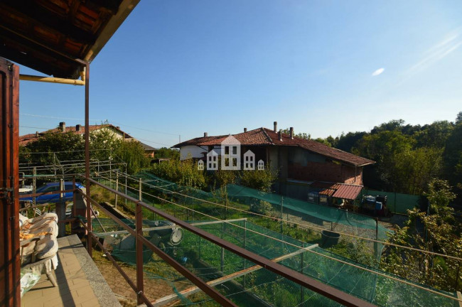 Half-duplex for sale in Valperga