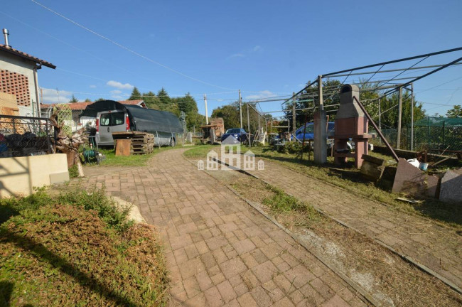 Half-duplex for sale in Valperga