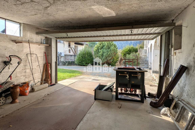 Half-duplex for sale in Val di Chy