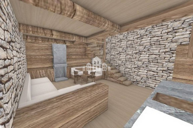 Fixer-upper for sale in Traversella