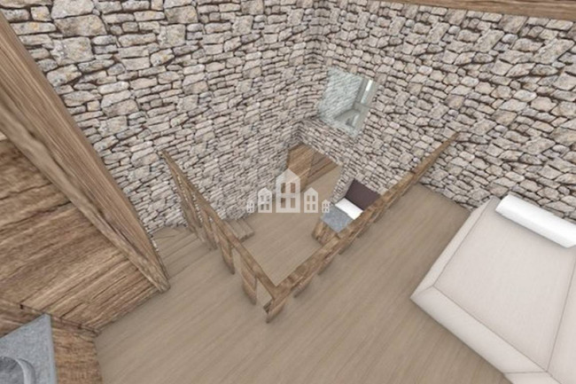 Fixer-upper for sale in Traversella