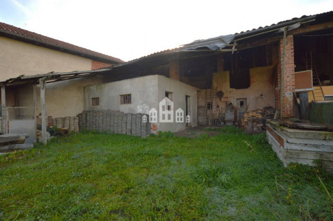 Casa semindipendente in vendita a Pertusio