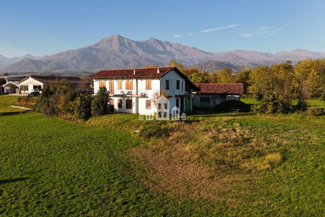 Casa indipendente in vendita a Castellamonte
