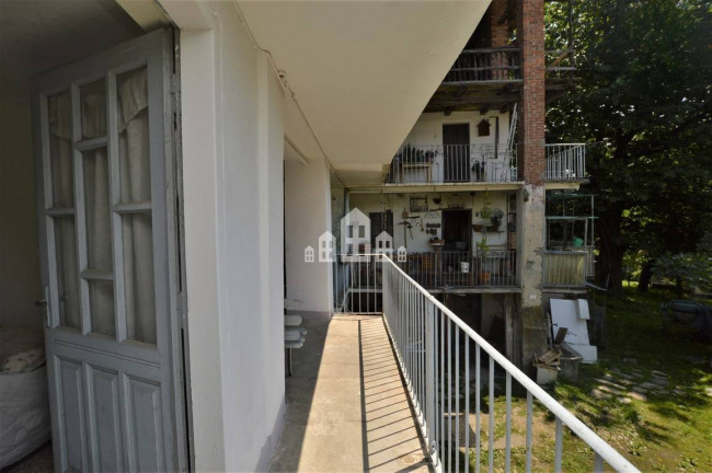 Casa semindipendente in vendita a Val di Chy