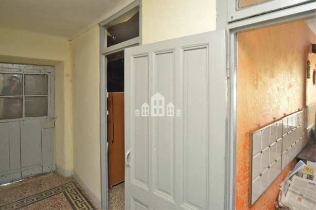 Casa semindipendente in vendita a Val di Chy