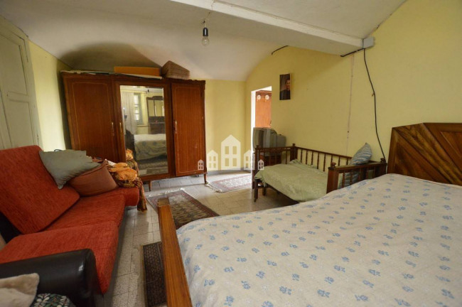 Casa semindipendente in vendita a Val di Chy