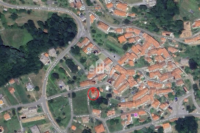 Casa semindipendente in vendita a Val di Chy