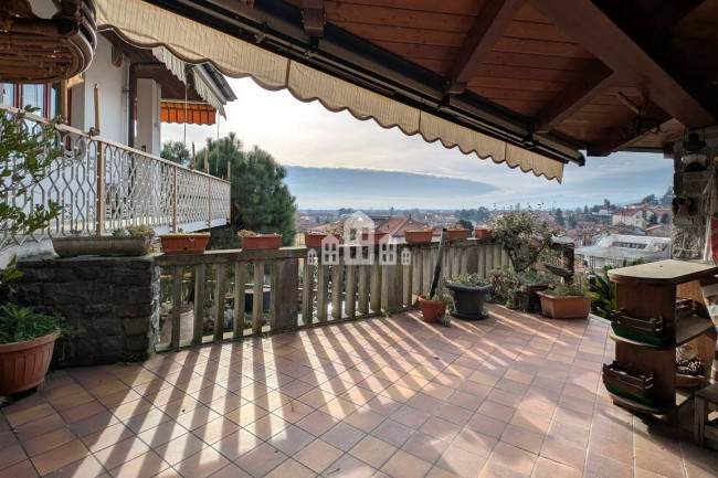 Villa in vendita a Castellamonte