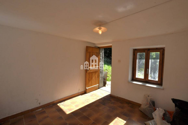 Casa semindipendente in vendita a Frassinetto