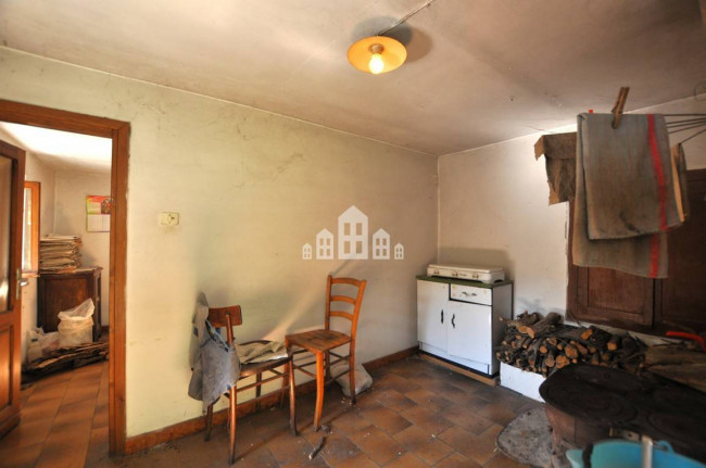 Casa semindipendente in vendita a Frassinetto