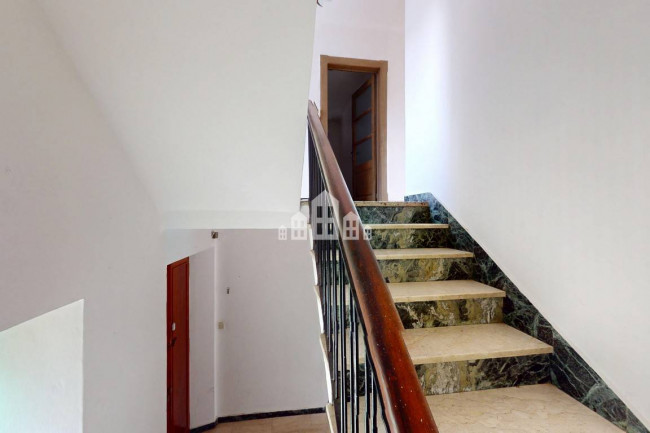 Casa semindipendente in vendita a Quincinetto