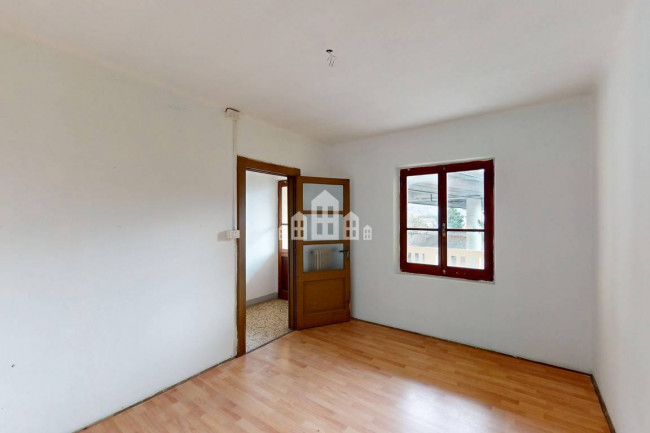 Casa semindipendente in vendita a Quincinetto