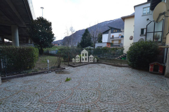 Casa semindipendente in vendita a Quincinetto