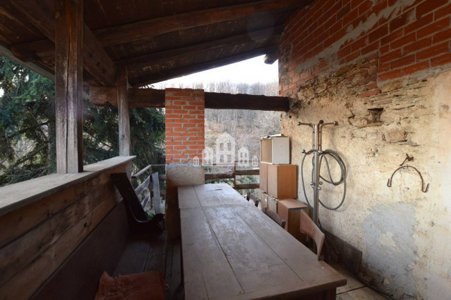 Casa indipendente in vendita a Issiglio