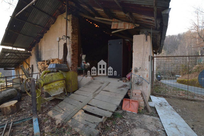 Casa indipendente in vendita a Issiglio