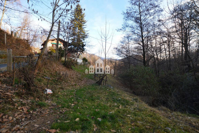 Casa indipendente in vendita a Issiglio