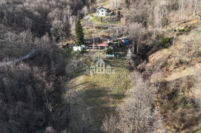 Casa indipendente in vendita a Issiglio