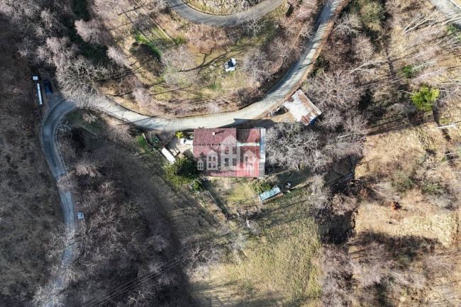 Casa indipendente in vendita a Issiglio