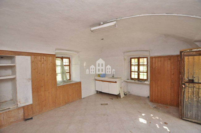 Casa semindipendente in vendita a Pont-Canavese