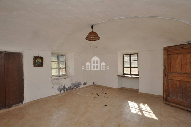 Casa semindipendente in vendita a Pont-Canavese