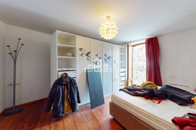 Casa semindipendente in vendita a Rueglio