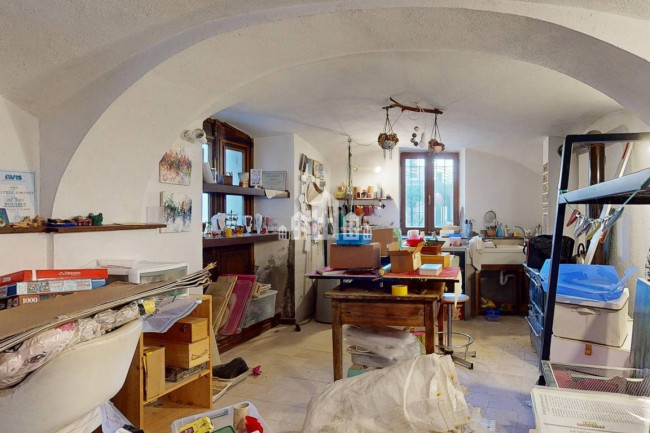 Casa semindipendente in vendita a Rueglio