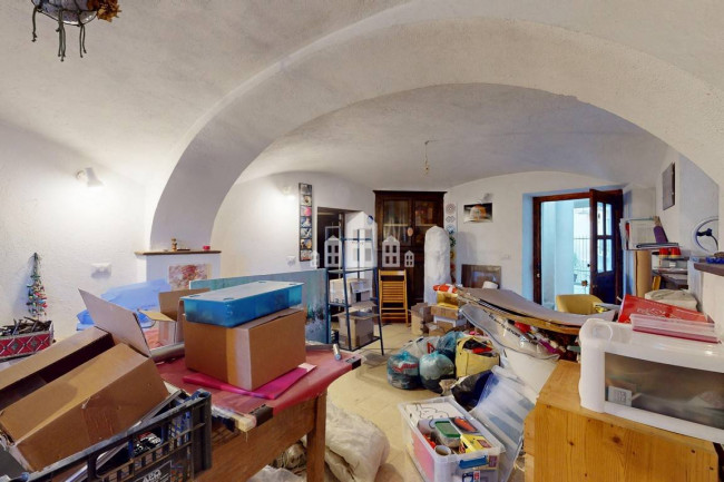 Casa semindipendente in vendita a Rueglio