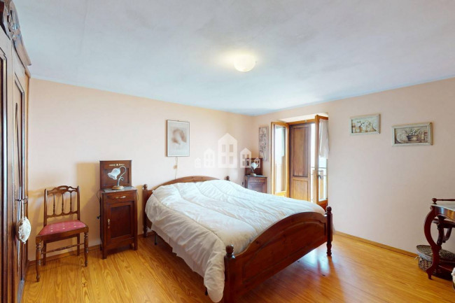 Casa indipendente in vendita a Andrate