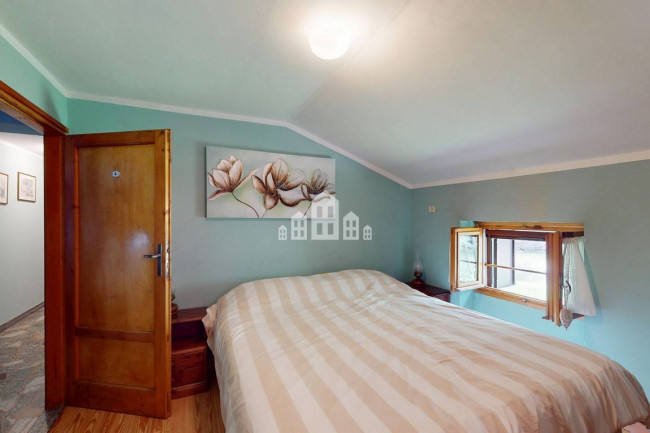 Casa indipendente in vendita a Andrate