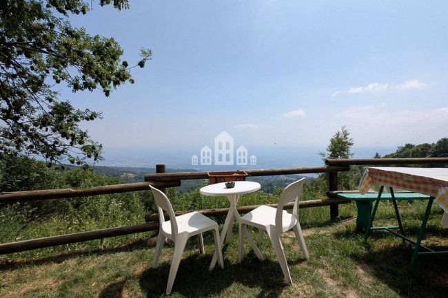 Casa indipendente in vendita a Andrate