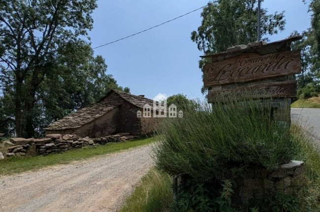Casa indipendente in vendita a Andrate