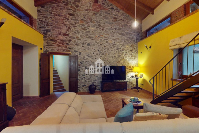 Casa semindipendente in vendita a Cuorgnè