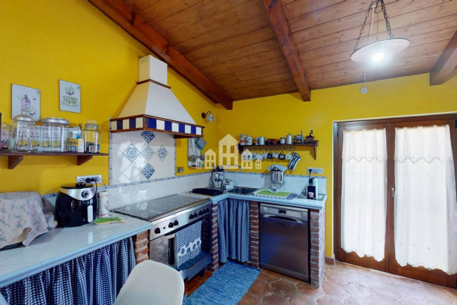 Casa semindipendente in vendita a Cuorgnè