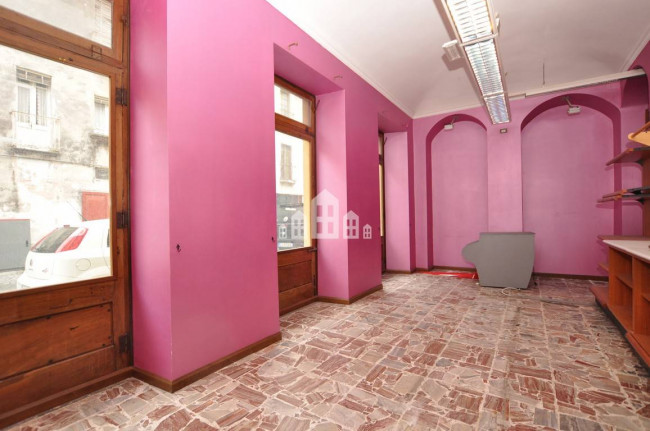 Locale commerciale in vendita a Cuorgnè