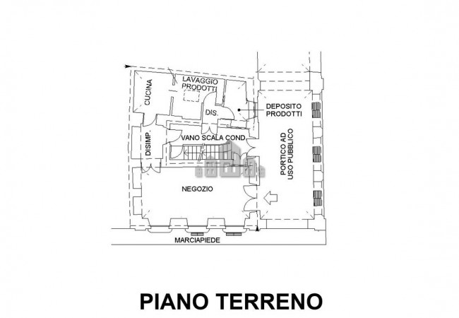 Locale commerciale in vendita a Cuorgnè